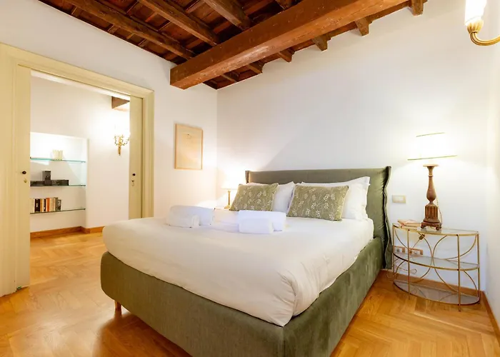 Pantheon Luxury House - Zen 28 *